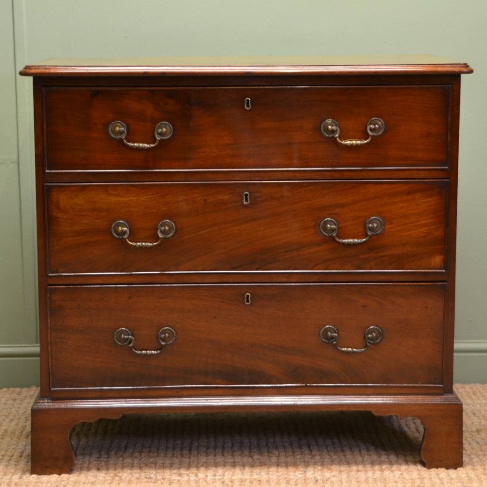 Stunning Small Georgian Figured Mahogany Antique Chest Of Drawers