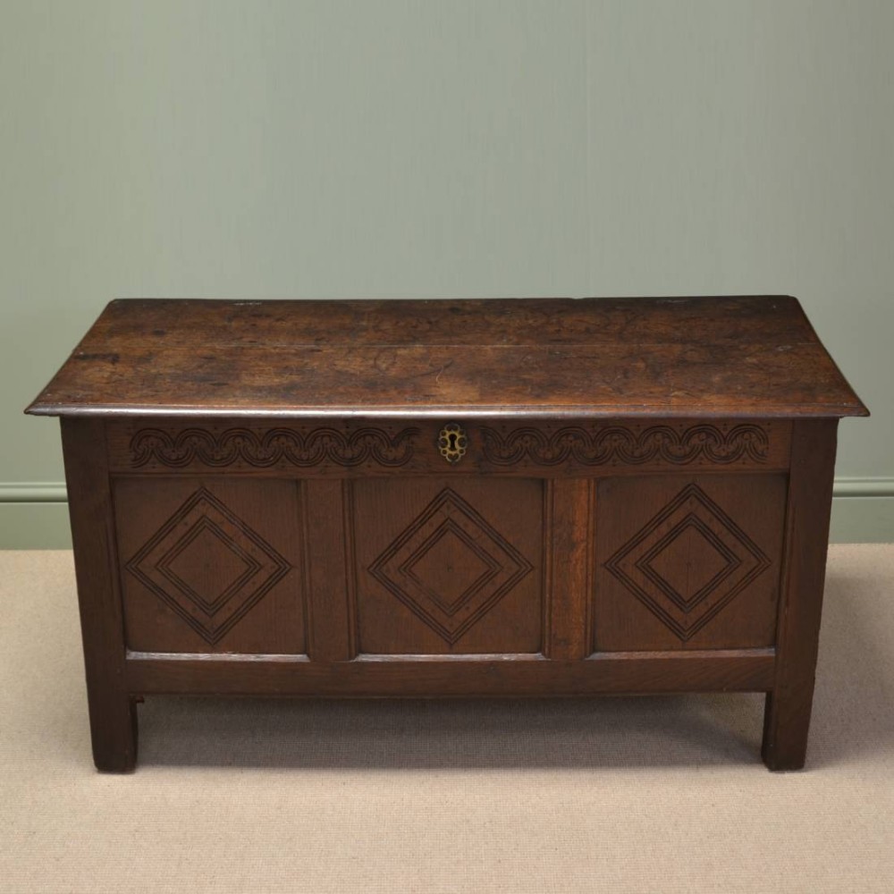 Georgian Period Country Oak Antique Coffer