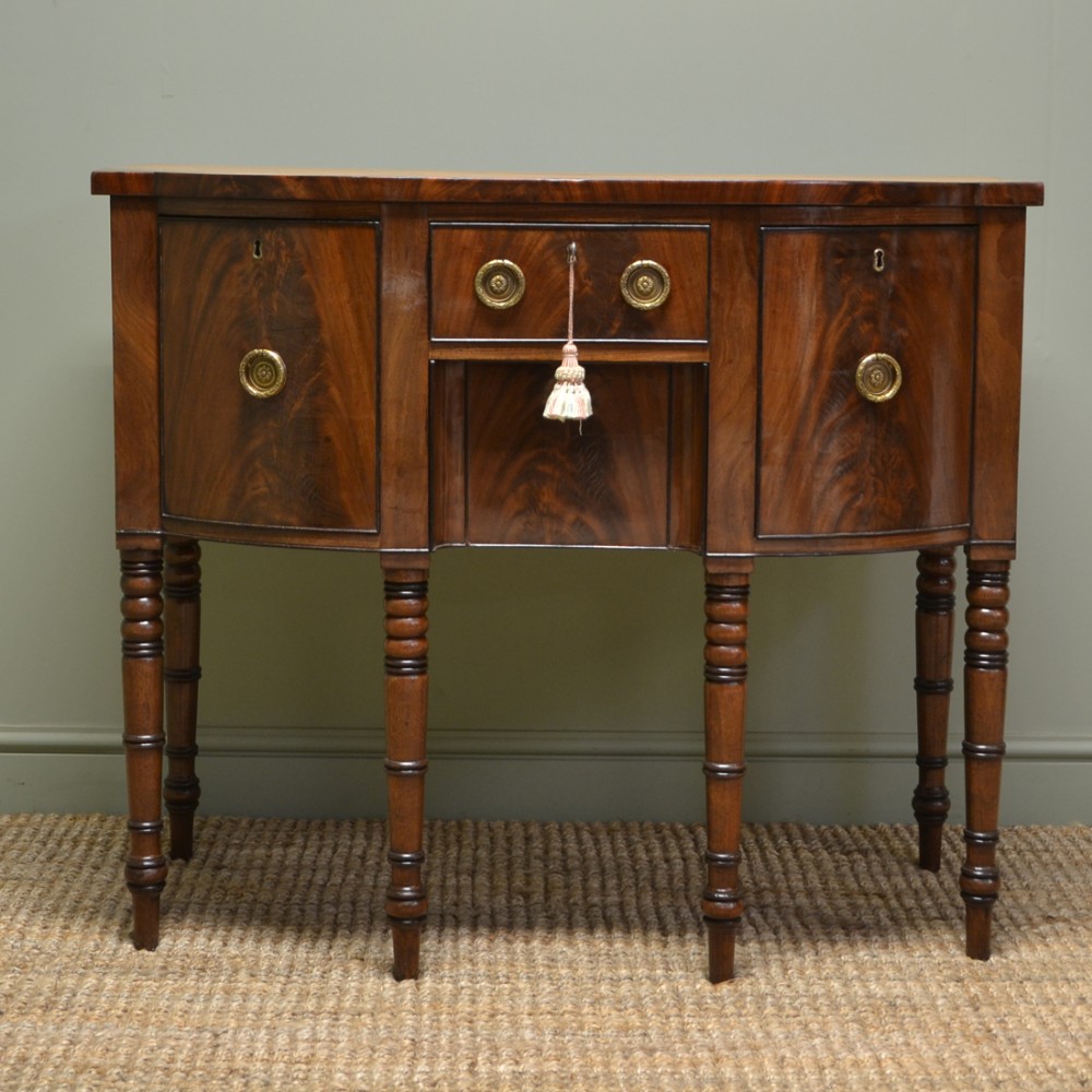 Fine Quality Small Mahogany Antique Georgian Sideboard