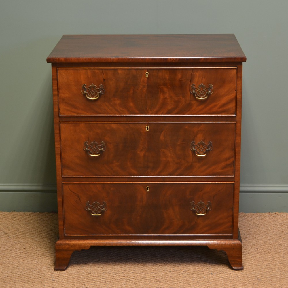 Superb Quality Small Victorian Figured Mahogany Antique Chest Of Drawers