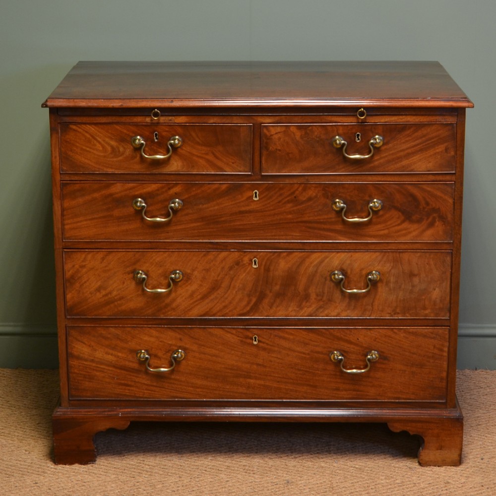 Quality Country George III Gillows Antique Chest Of Drawers