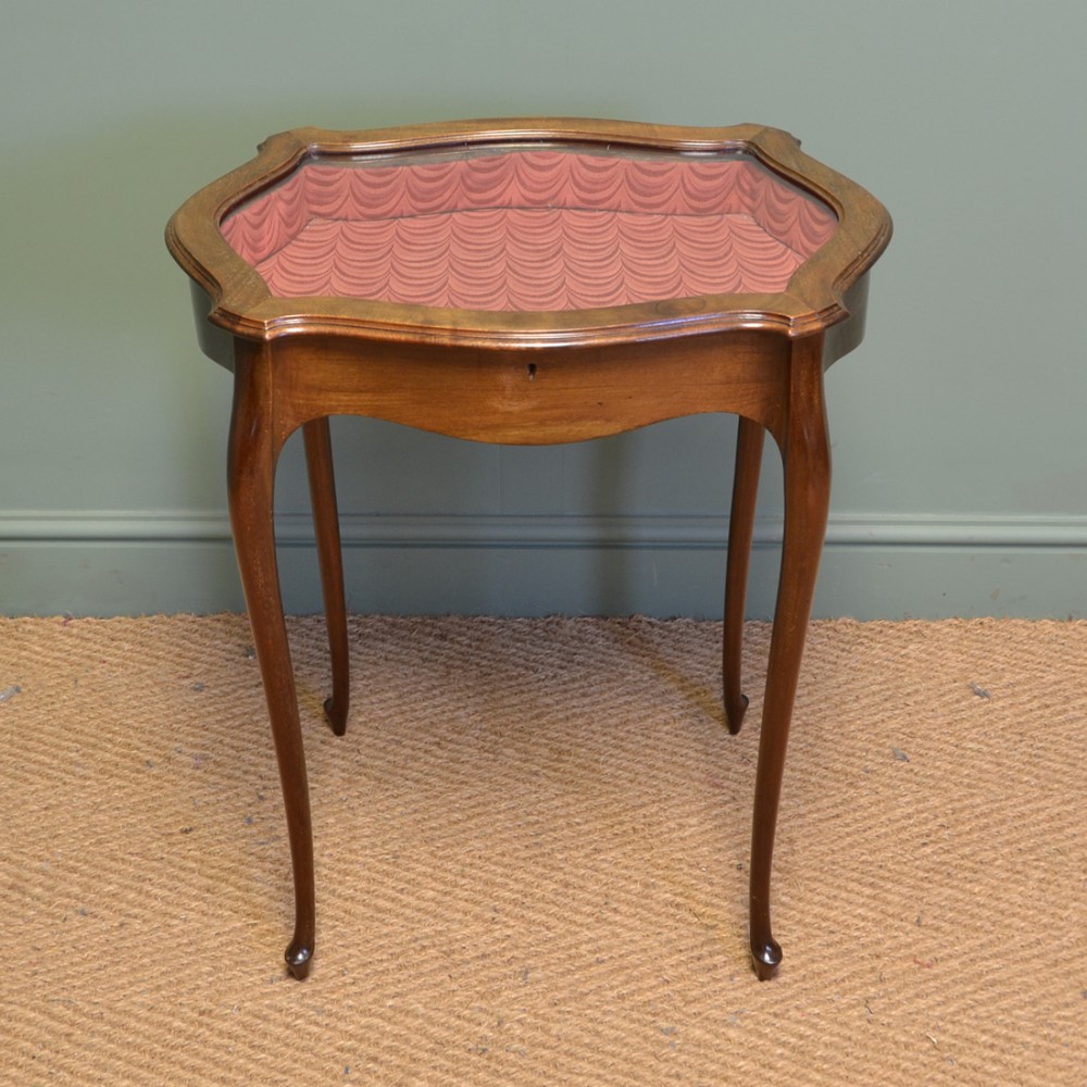 Elegant Edwardian Walnut Antique Bijouterie Table