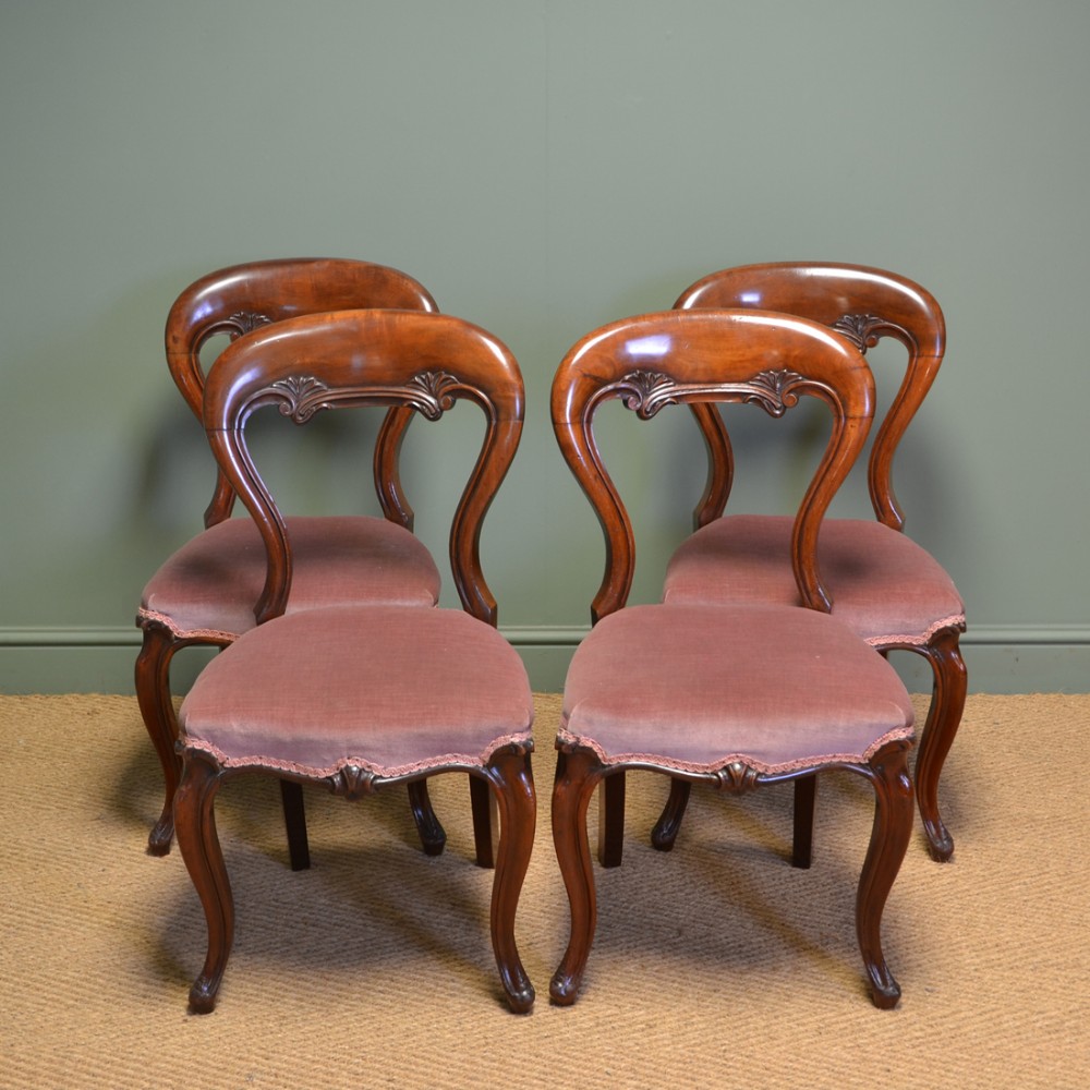 Quality Set of Four Victorian Mahogany Antique Dining Chairs