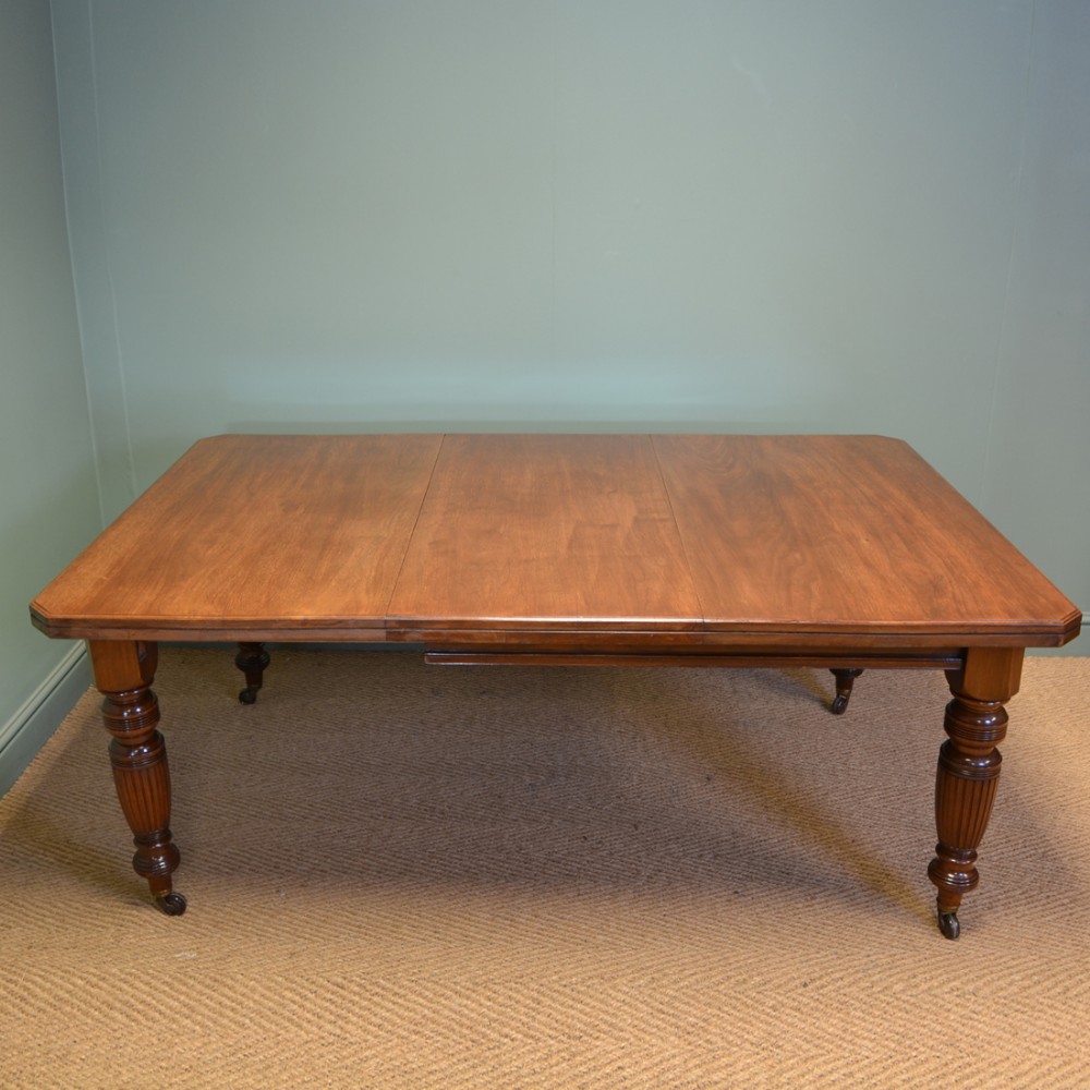 Quality Victorian Walnut Antique Dining Table by JAS Shoolbred 