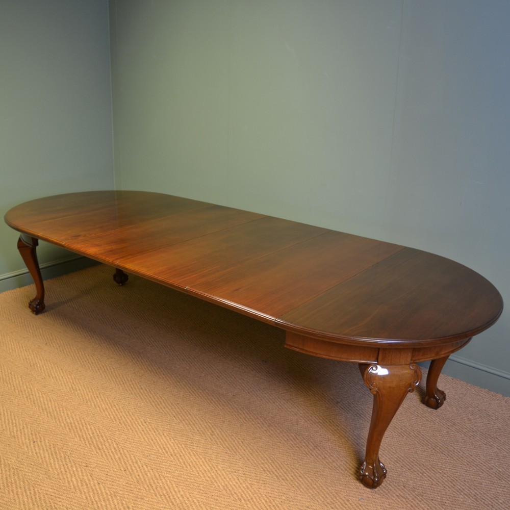 Huge Quality Edwardian Walnut Gillows Extending Antique Dining Table 