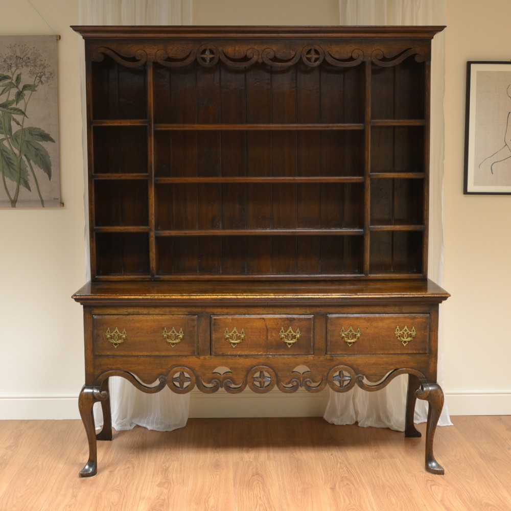 Quality Edwardian Oak Antique Dresser