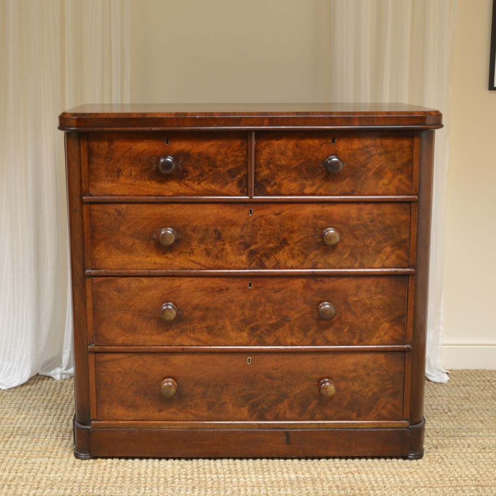 Victorian Country House Figured Mahogany Antique Chest Of Drawers