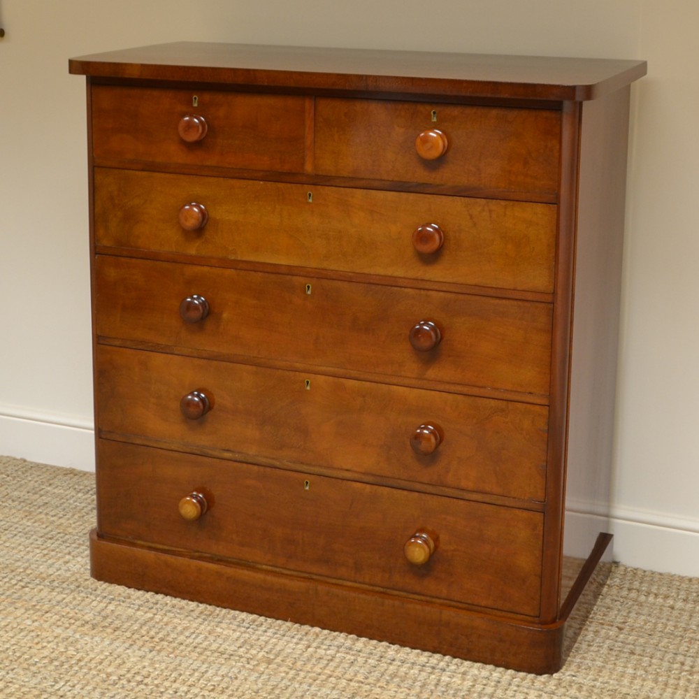 Quality Victorian Mahogany Antique Chest of Drawers