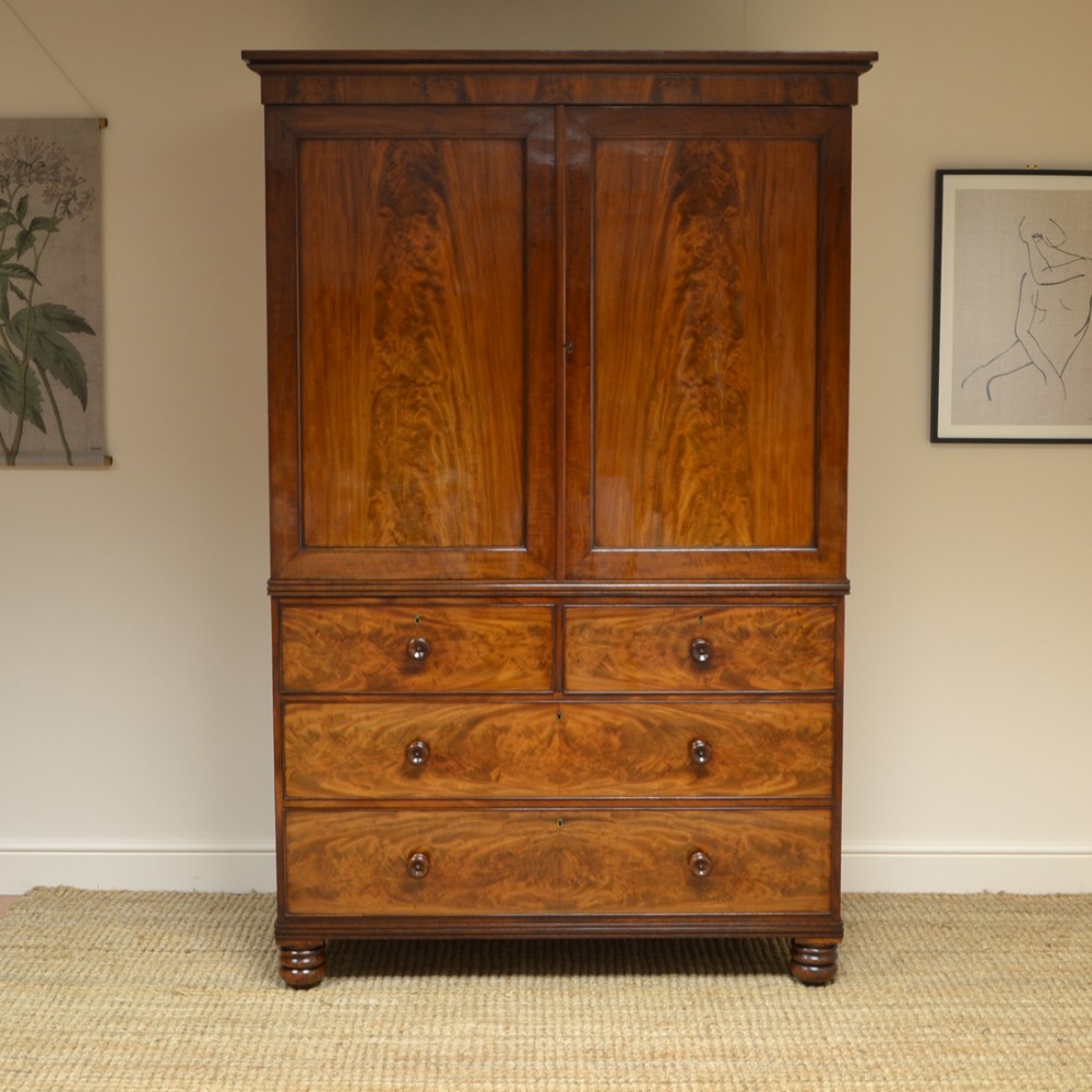 Spectacular Quality Victorian Rich Figured Mahogany Antique Linen Press