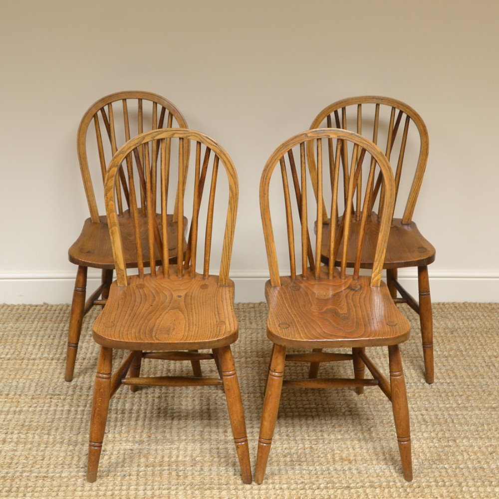 Four Country House Kitchen Elm Antique Windsor Chairs