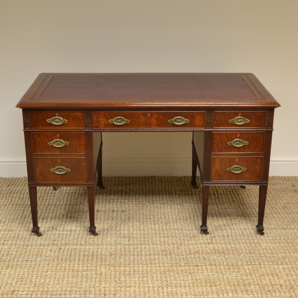 Quality Waring & Gillow Antique Edwardian Mahogany Desk