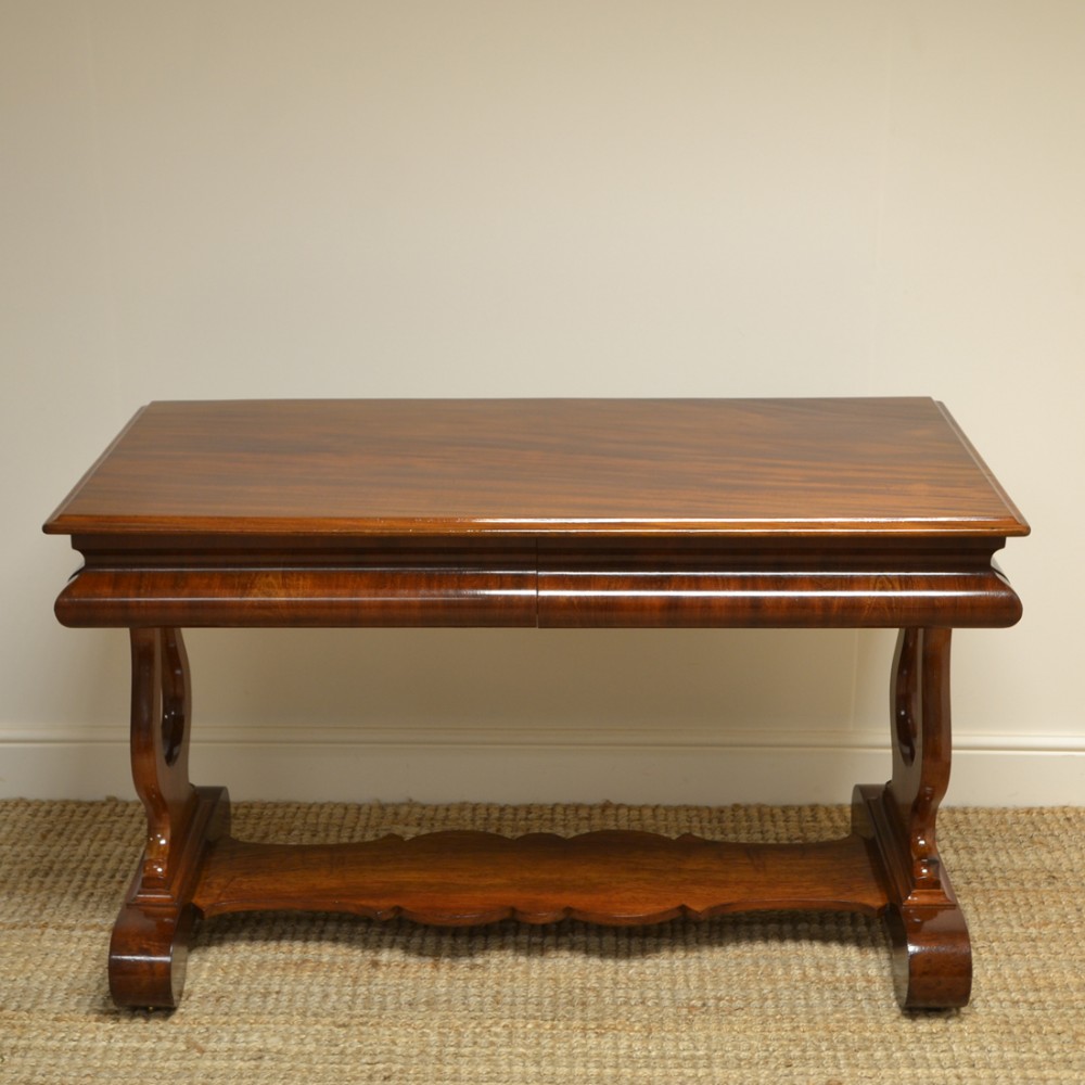 Outstanding Victorian Mahogany Antique Console Table