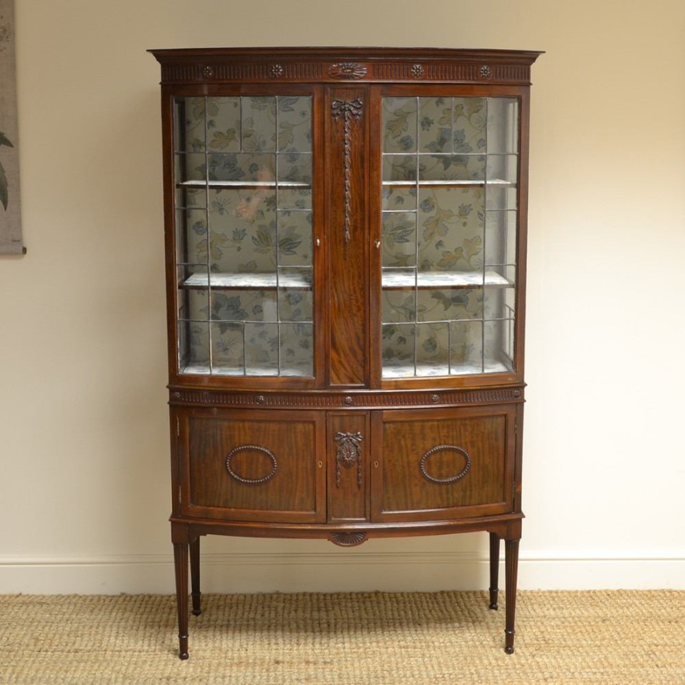 Edwardian Walnut Decorative Antique Display Cabinet