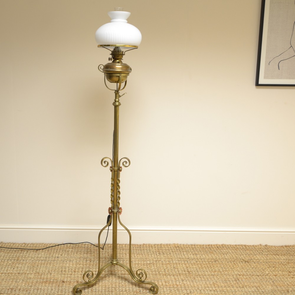 Decorative Floor Standing Antique Lamp