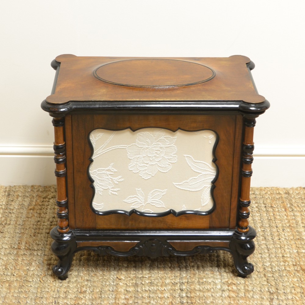Elegant Victorian Walnut Antique Canterbury