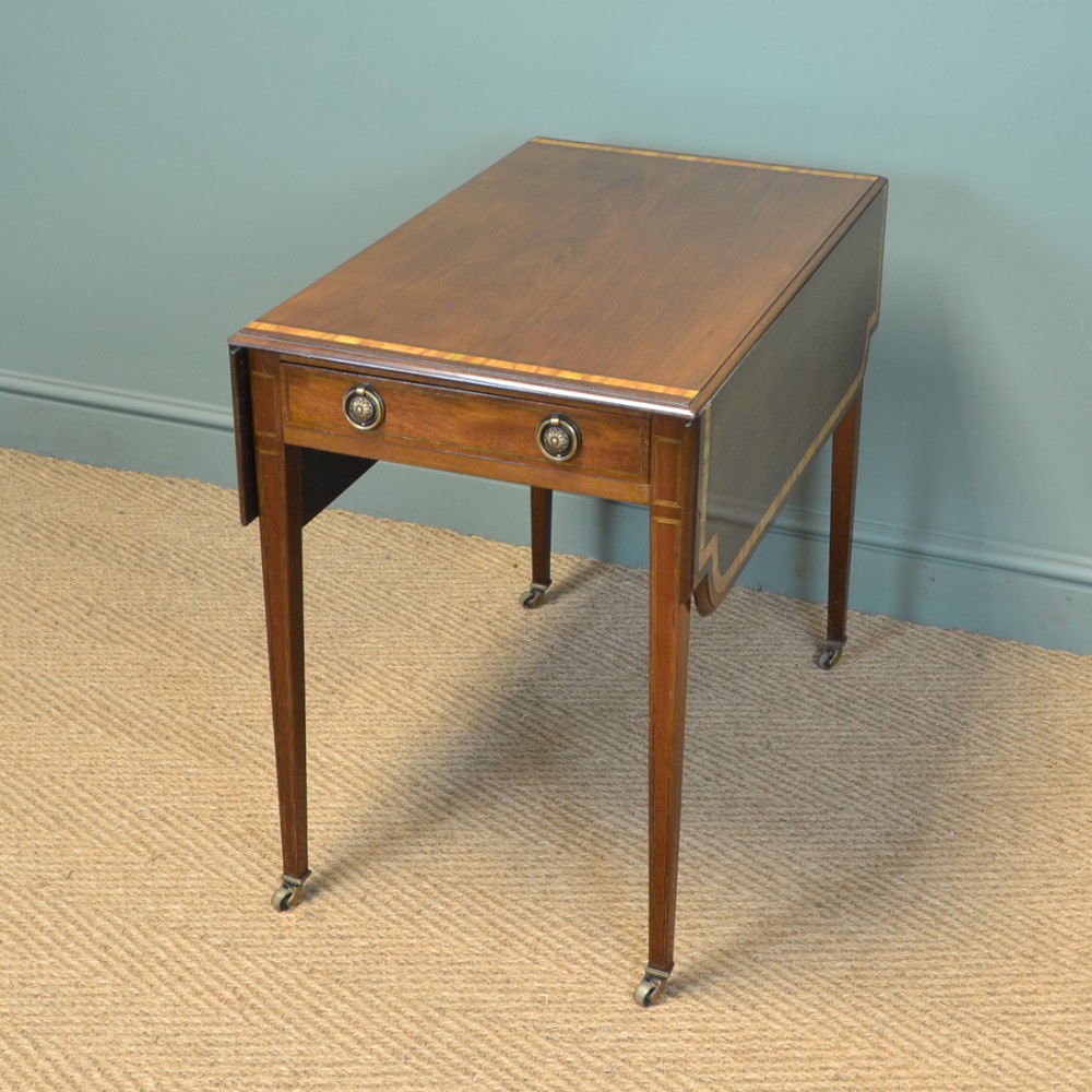 Striking Victorian Mahogany Antique Drop Leaf Table