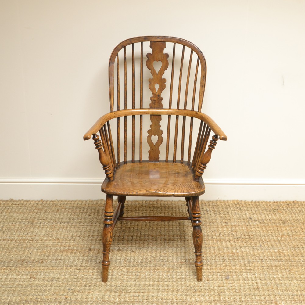 Georgian Ash and Elm Antique Windsor Chair