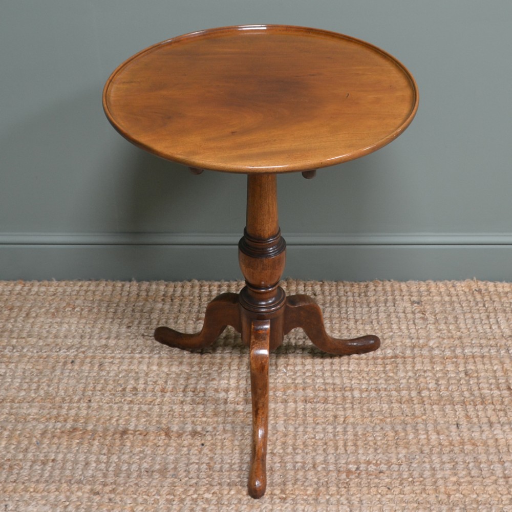 Beautiful Country Georgian Mahogany Antique Occasional Lamp Table