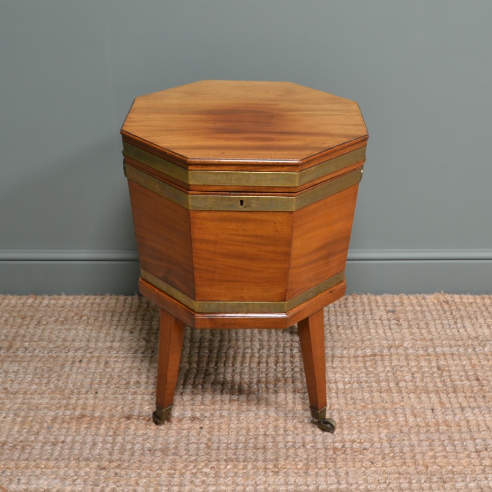 George III Mahogany Octagonal Antique Cellarette