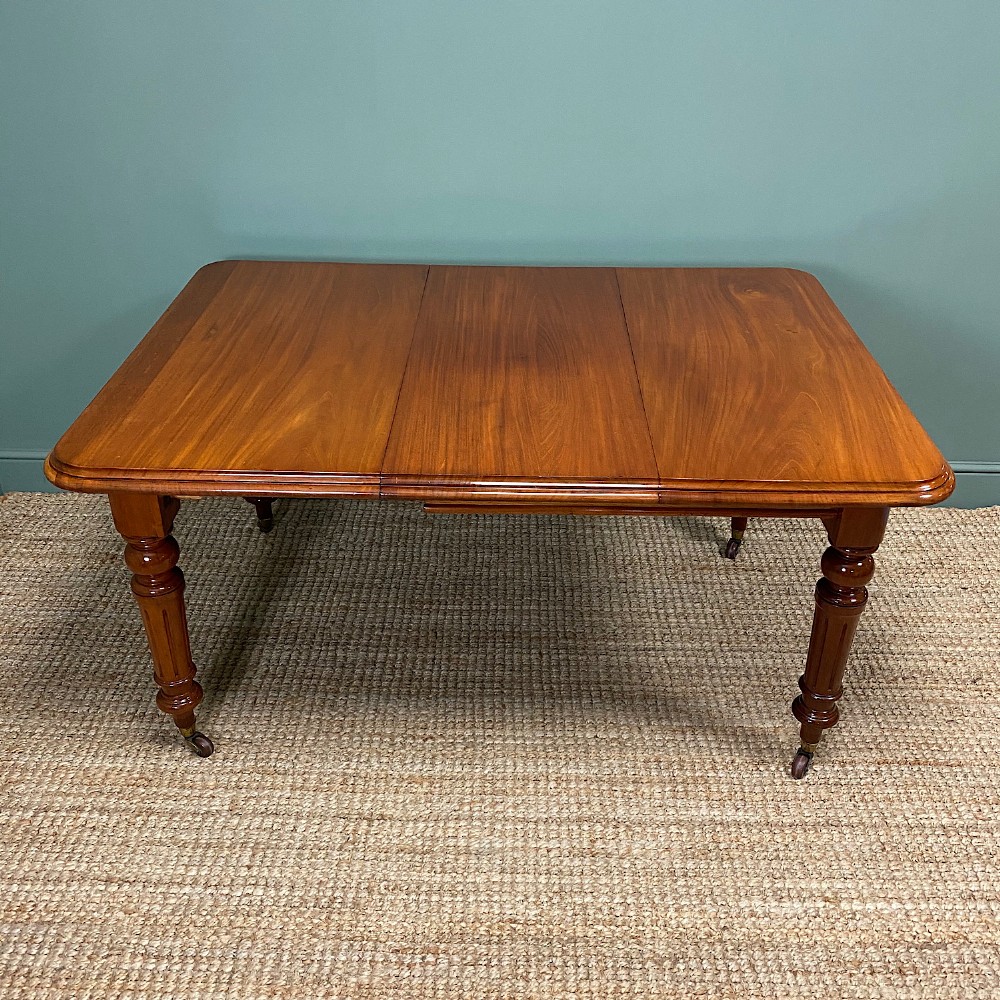 Quality Small Mahogany Antique Victorian Extending Dining Table