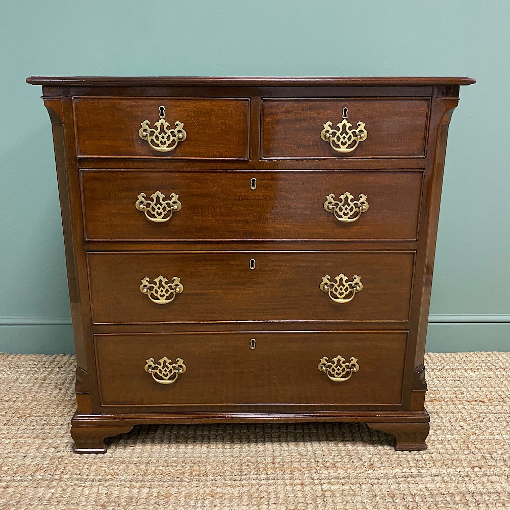 Quality Georgian Mahogany Antique Chest Of Drawers