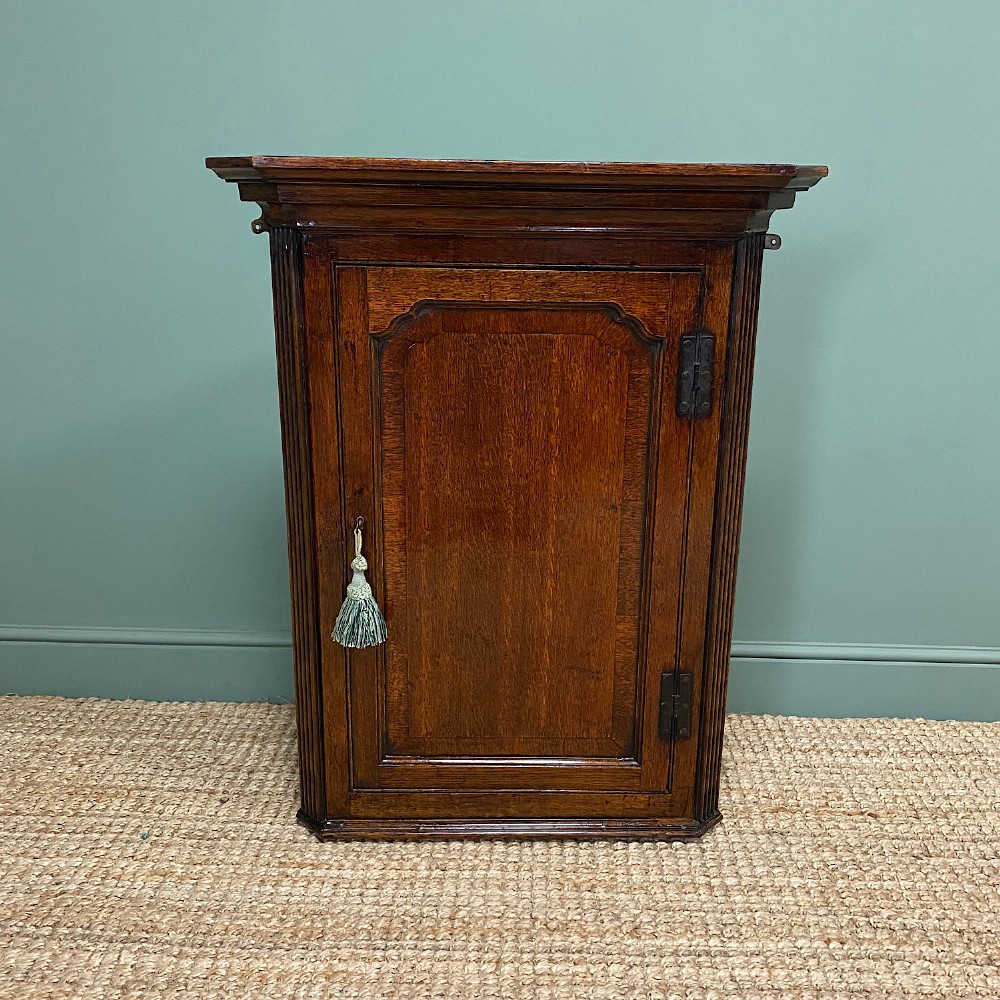 Wall Hanging Georgian Oak Antique Corner Cabinet
