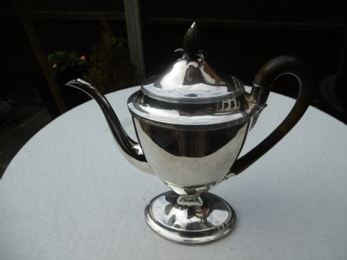 1797 beautiful georgian adams style coffee pot by peter and anne bateman 670g - CATEGORY: ANTIQUE SILVER - DATED 18TH CENTURY