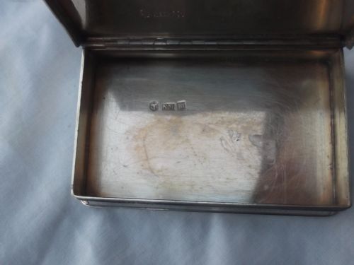 1832 FINE NATHANIEL MILLS SNUFF BOX WITH CAST BORDER 140G - ADDITIONAL PHOTO 3