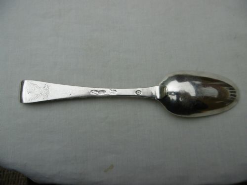 1736 very rare irish silver spoon by esther forbes great marks and crest - CATEGORY: ANTIQUE SILVER - DATED 18TH CENTURY