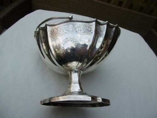 1801 LARGE GEORGE 111 IRISH SILVER BASKET BY GUSTAV BYRNE GREAT DECORATION 300G - ADDITIONAL PHOTO 1