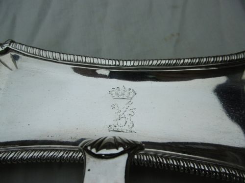 1764 FINE GEORGE 111 SILVER SNUFFERS TRAY OR STAND BY WILLIAM CAFE 290G GREAT CREST - ADDITIONAL PHOTO 1