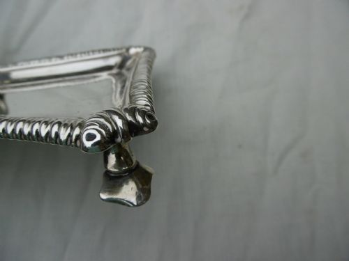 1764 FINE GEORGE 111 SILVER SNUFFERS TRAY OR STAND BY WILLIAM CAFE 290G GREAT CREST - ADDITIONAL PHOTO 4