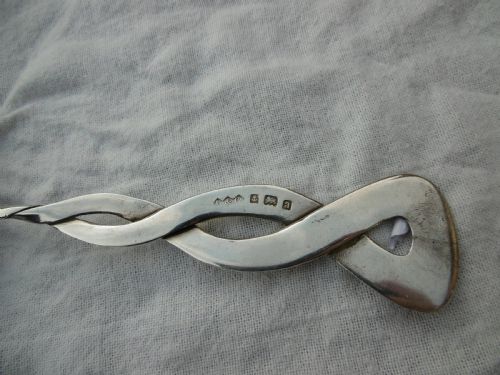1900 RARE LARGE LIBERTY SILVER SPOON BY OLIVER BARKER 67 GRAMS - ADDITIONAL PHOTO 2