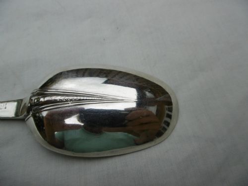 1700 VERY RARE FINE QUEEN ANNE MARROW SPOON BY BENJAMIN WATTS 53G - ADDITIONAL PHOTO 3