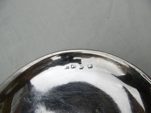 1740 RARE FINE GEORGE 11 DISH OR PATEN BY WILLIAM GARRARD 100G - ADDITIONAL PHOTO 2