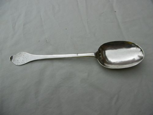 C1711 RARE PROVINCIAL DOGNOSE TABLESPOON POSSIBLY EAST ANGLIA 42G DATED 1711 - ADDITIONAL PHOTO 5