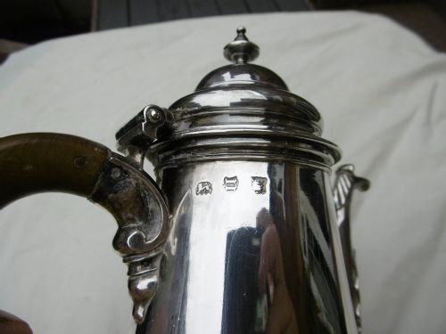 1748 FINE GEORGE 11 SILVER COFFEE POT BY RICHARD GURNEY 640 GRAMS - ADDITIONAL PHOTO 2