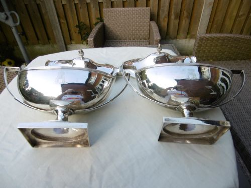 1799 MAGNIFICENT PAIR OF GEORGE 111 SILVER SAUCE TUREENS BY JOHN EMES GREAT CREST 1070 GRAMS - ADDITIONAL PHOTO 1