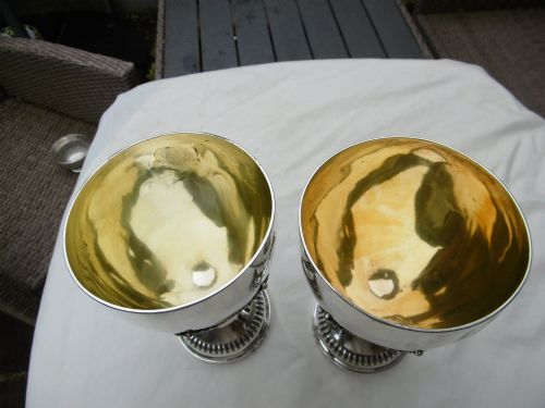 1771 FINE PAIR OF GEORGE 111 SILVER GOBLETS BY RARE MAKER AUSTIN LE SAGE GREAT CRESTS 540G - ADDITIONAL PHOTO 5