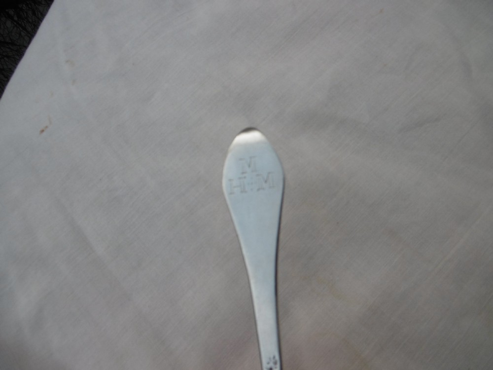 c1700 rare Provincial Dognose tablespoon by Anthony Dodson of Lewes View IV