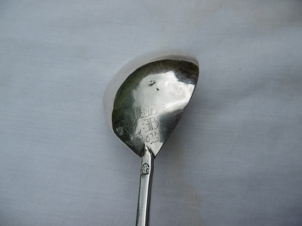 c1630 fine very rare Exeter seal top spoon by William Bartlett View IV