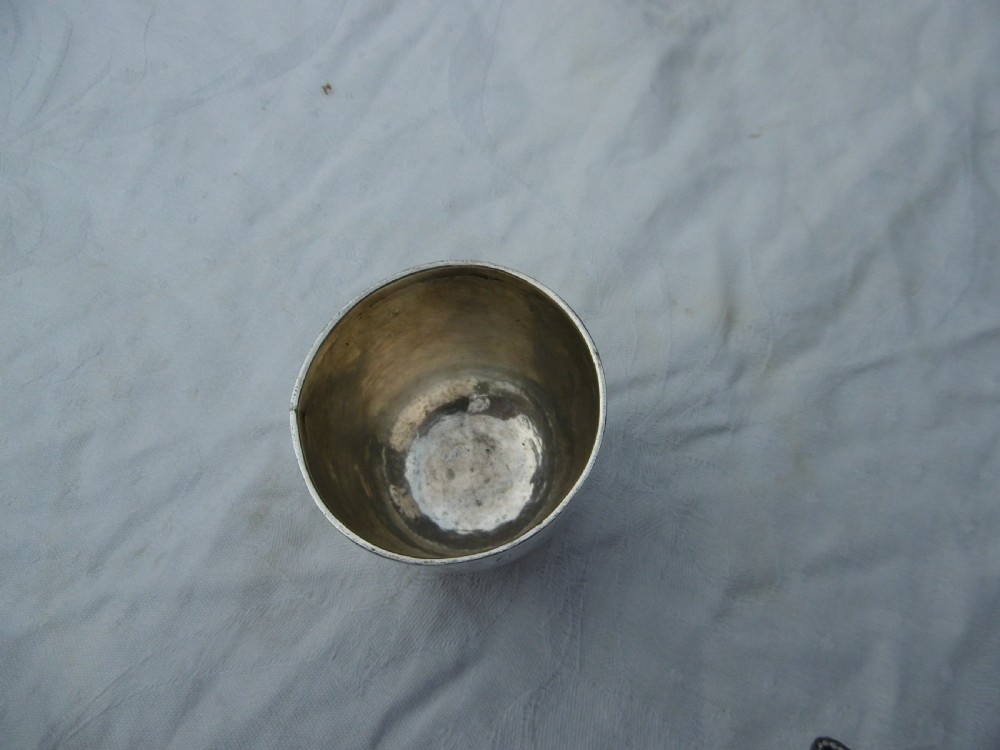 1698 very rare 17th century Britannia standard  cup 50g View III