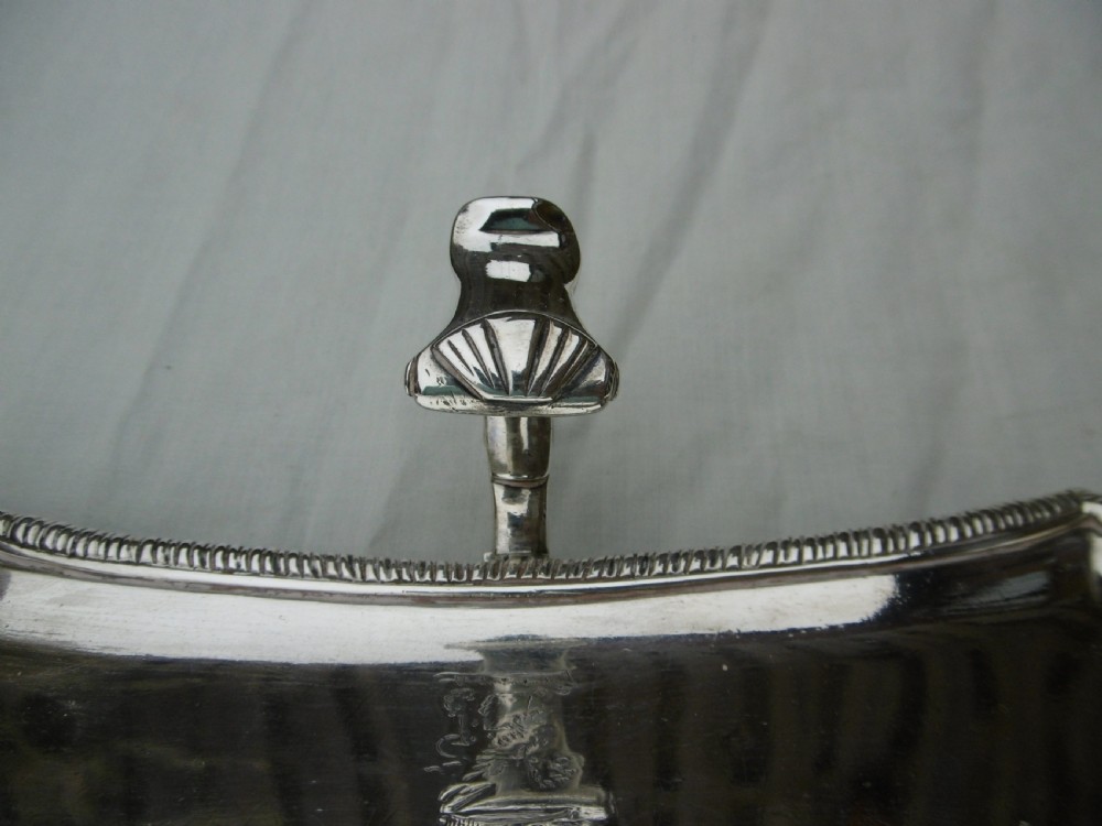 1764 fine George 111 silver snuffers tray or stand  by William Cafe 290g Great Crest View VI