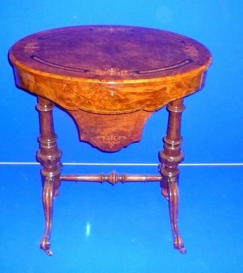 Beautiful Oval Victorian Inlaid Burr Walnut Work/sewing Table