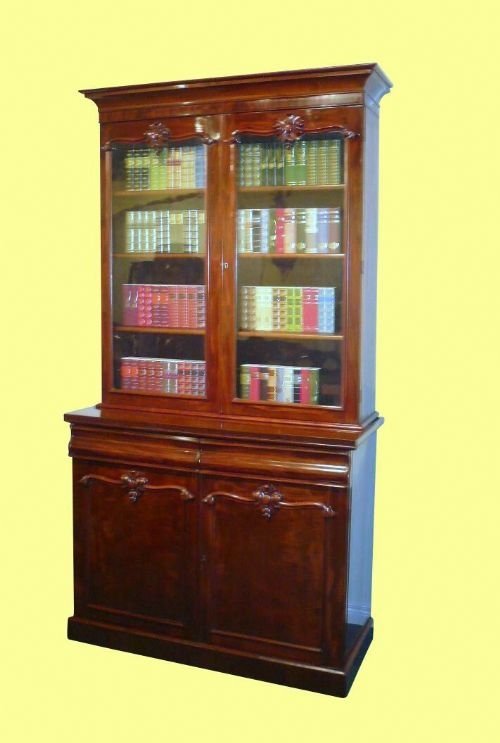 Superb Quality Victorian Mahogany 2 Door Antique Bookcase