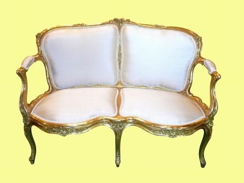Lovely Victorian Gilt Antique Settee of Very Small Porportions