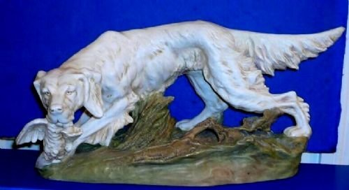 Magnificant Large Royal Dux
retriver with Prey