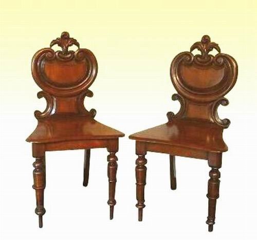 Quality Pair of Victorian Mahogany Antique Coaching Hall Chairs
