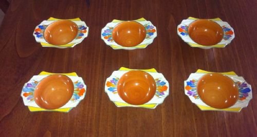 Set of Six Clarice Cliff Autumn Crocus Grapefruit Dishs