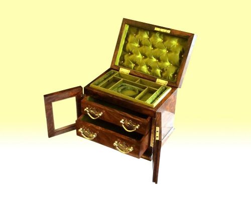 Fabulous Quality Figured Walnut Antique Jewellery Box